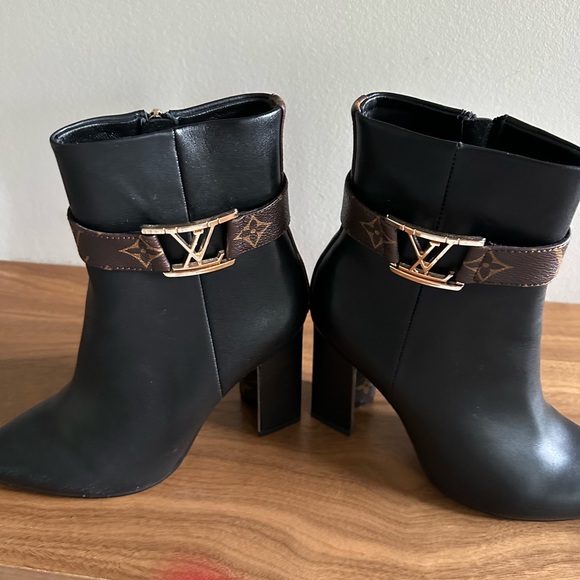 Brand new , ladies ankle boots. - Picture 6 of 7